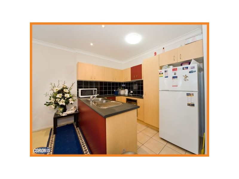 4/13 Richmond Road, Morningside QLD 4170