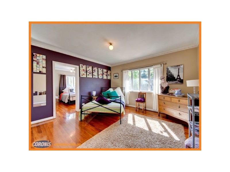 64 Wilgarning St, Stafford Heights QLD 4053