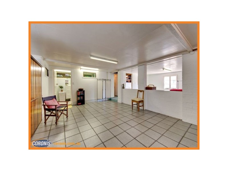 64 Wilgarning St, Stafford Heights QLD 4053