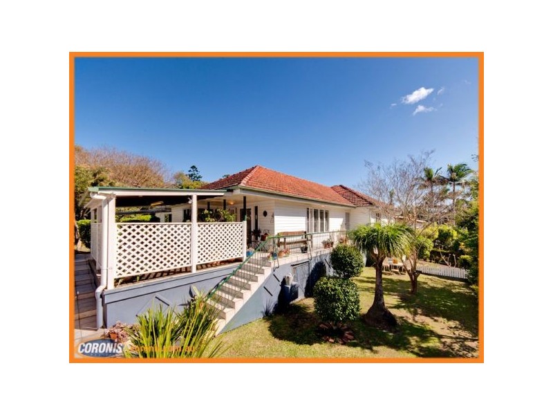 64 Wilgarning St, Stafford Heights QLD 4053