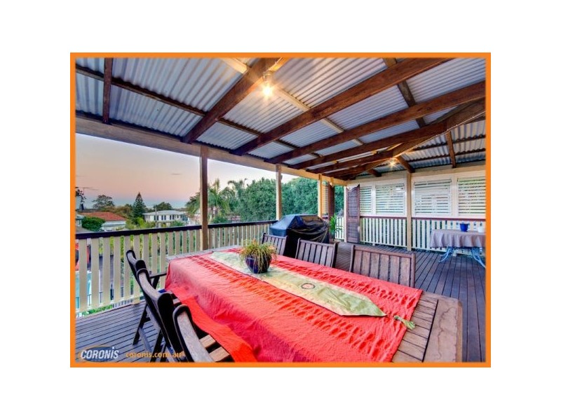 33 Wood Street, Kedron QLD 4031