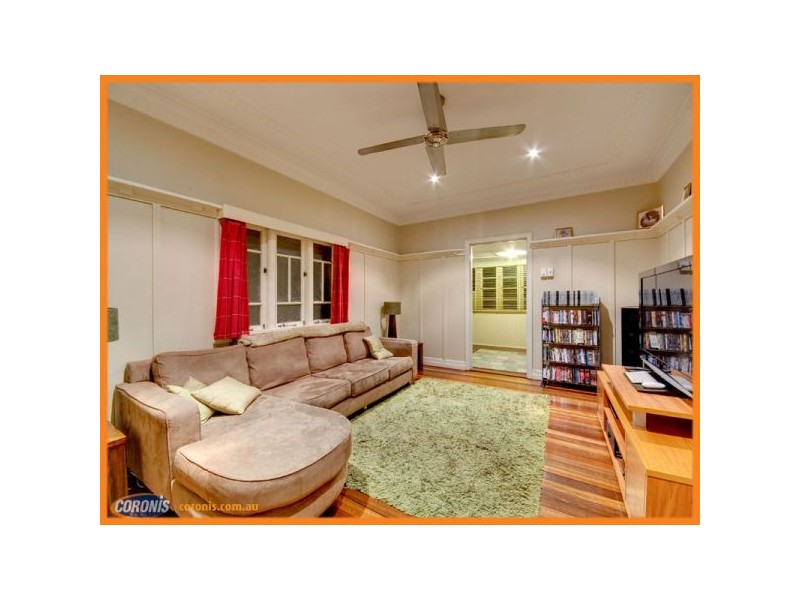 33 Wood Street, Kedron QLD 4031