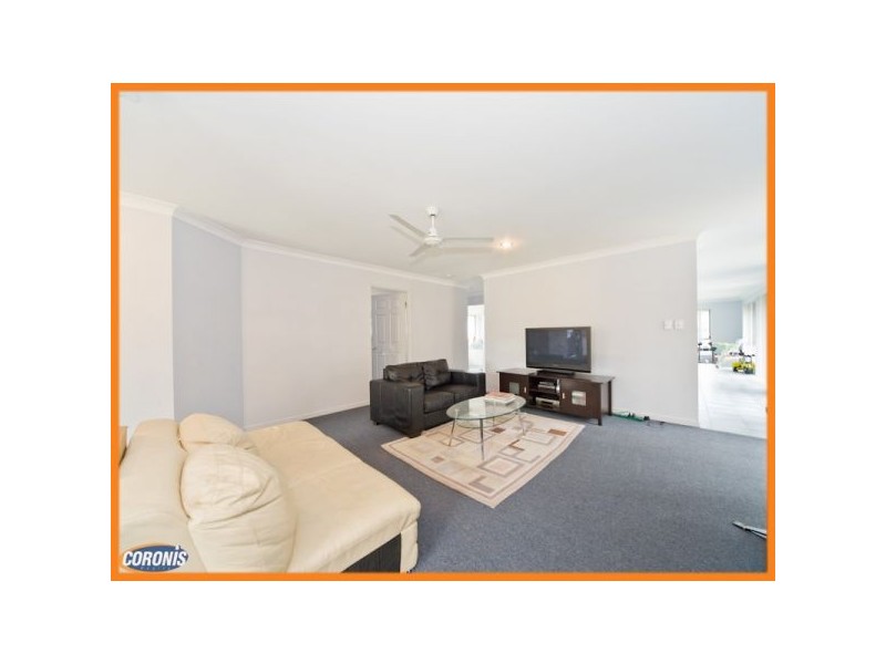 11 McCubbin Court, Goodna QLD 4300