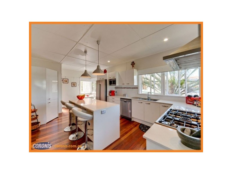 10 Willowie Street, Stafford QLD 4053