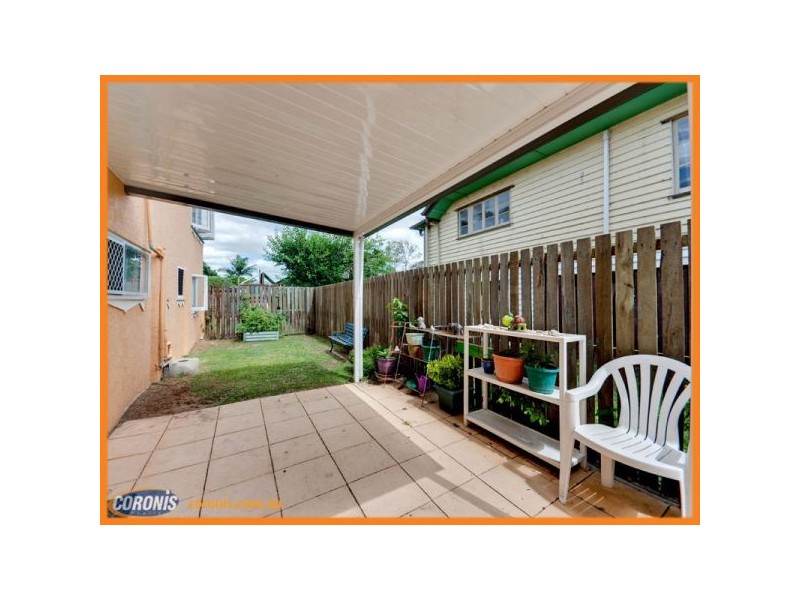 10 Willowie Street, Stafford QLD 4053