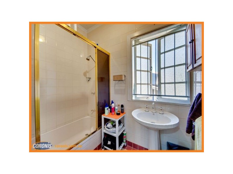 8 Deramore Street, Wavell Heights QLD 4012