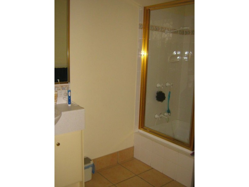 32 Willandra Parade, North Lakes QLD 4509