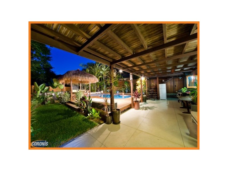 690 Waterworks Road, Ashgrove QLD 4060