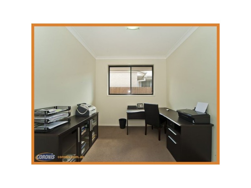 18 Hirsch Court, North Lakes QLD 4509