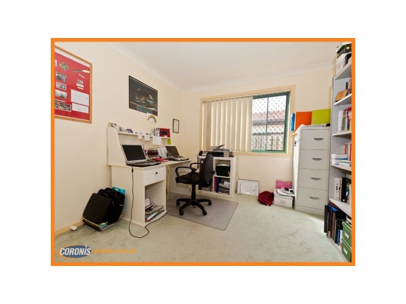 8 Oakvale Street, Underwood QLD 4119