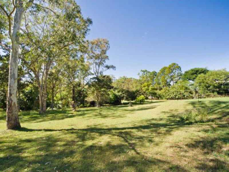 16 Redbank Plains Road, Goodna QLD 4300
