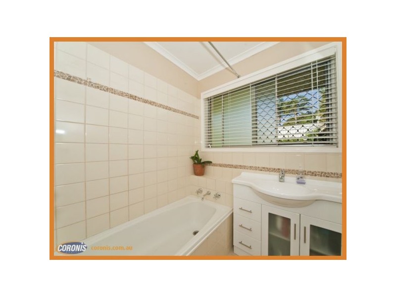 18 Rainwood Street, Bracken Ridge QLD 4017