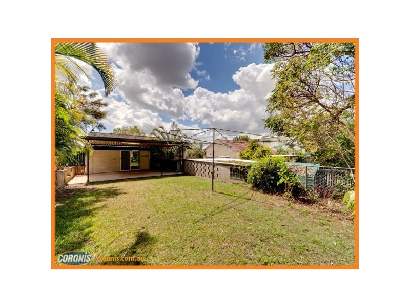 14 Goorama Street, Stafford QLD 4053