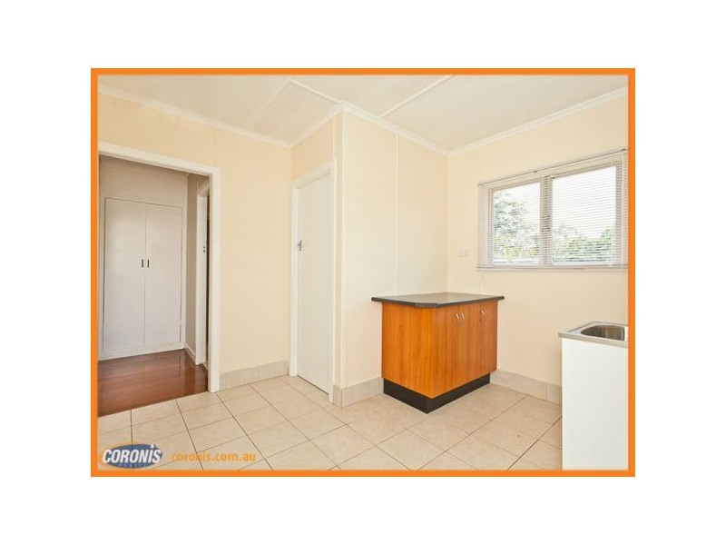 2 Ellerdale Street, Aspley QLD 4034