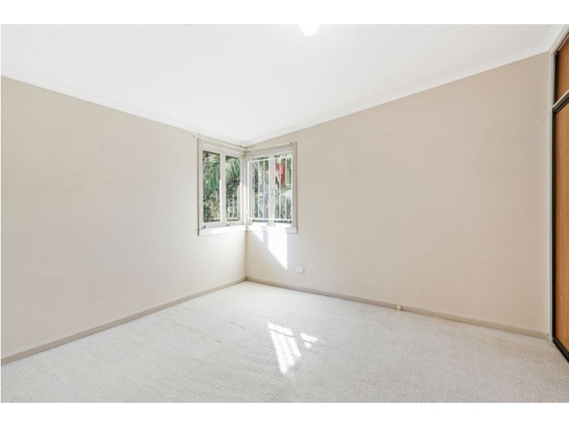 73 Mawson Street, Stafford Heights QLD 4053