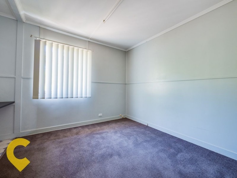 11 Kingaroy Street, Stafford Heights QLD 4053