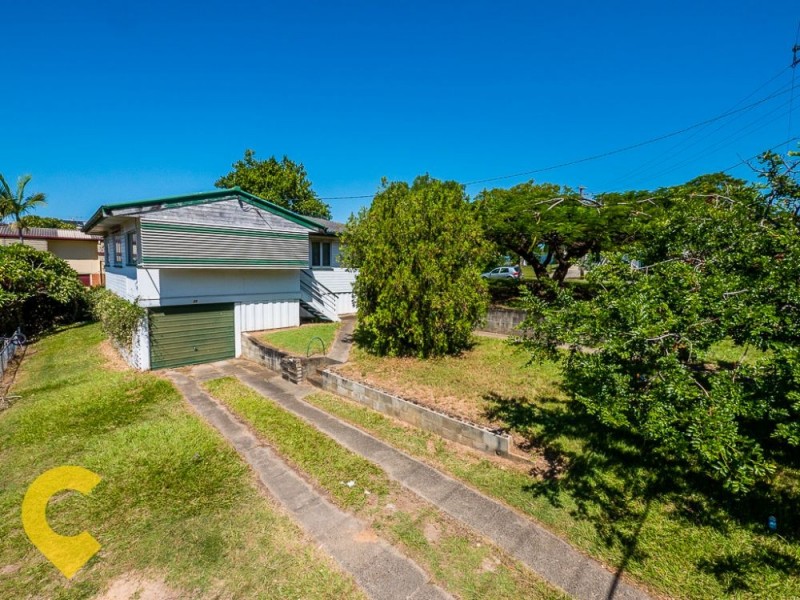11 Kingaroy Street, Stafford Heights QLD 4053