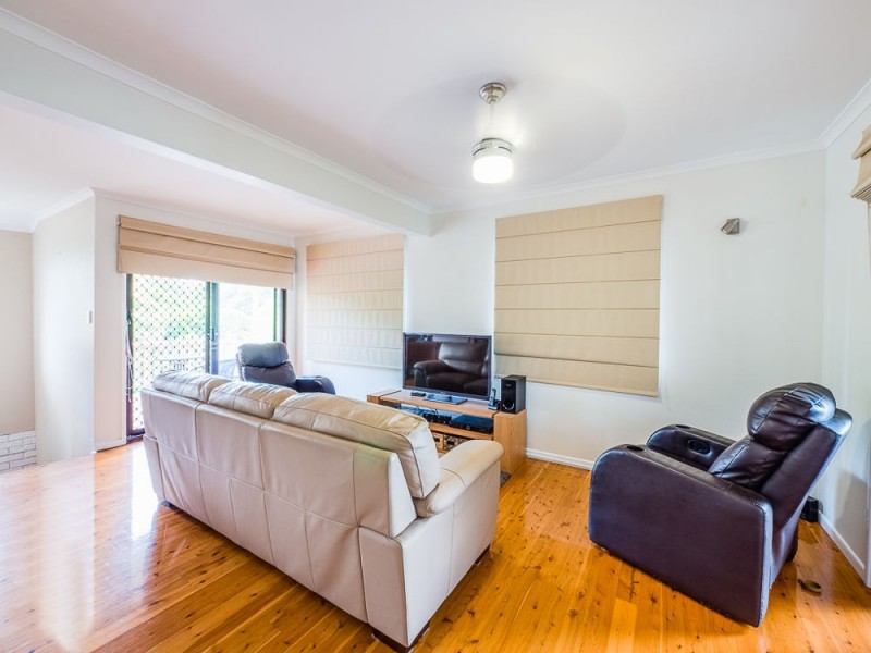 21 Detling Street, Stafford Heights QLD 4053