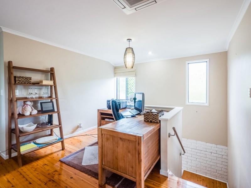 21 Detling Street, Stafford Heights QLD 4053