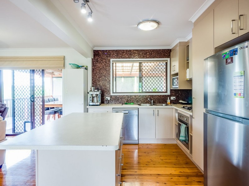 21 Detling Street, Stafford Heights QLD 4053