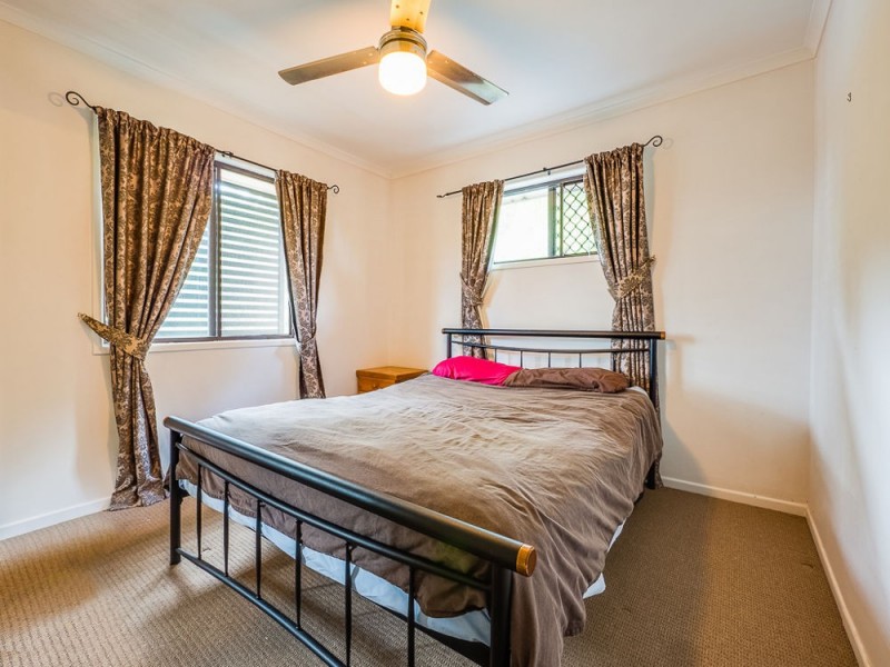 21 Detling Street, Stafford Heights QLD 4053