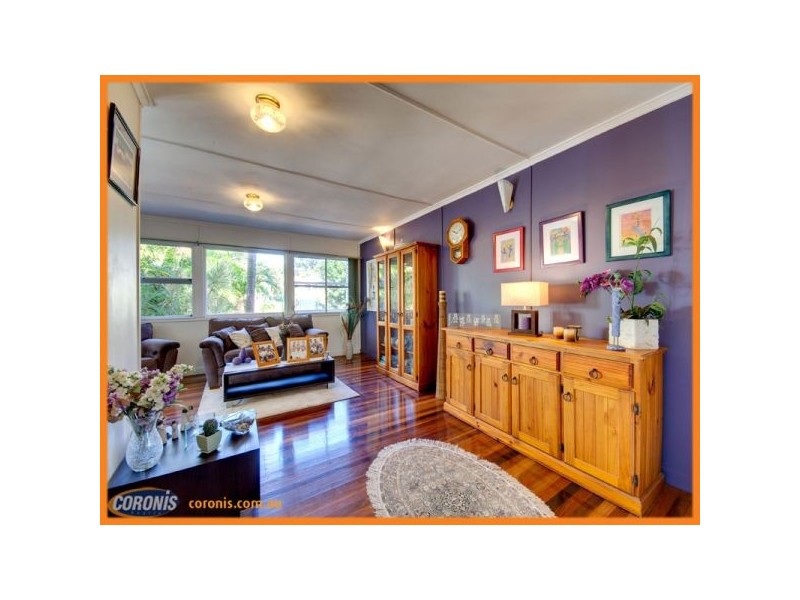 5 Aldren Street, Stafford Heights QLD 4053