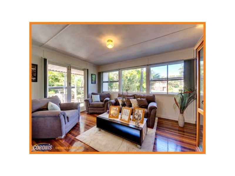 5 Aldren Street, Stafford Heights QLD 4053