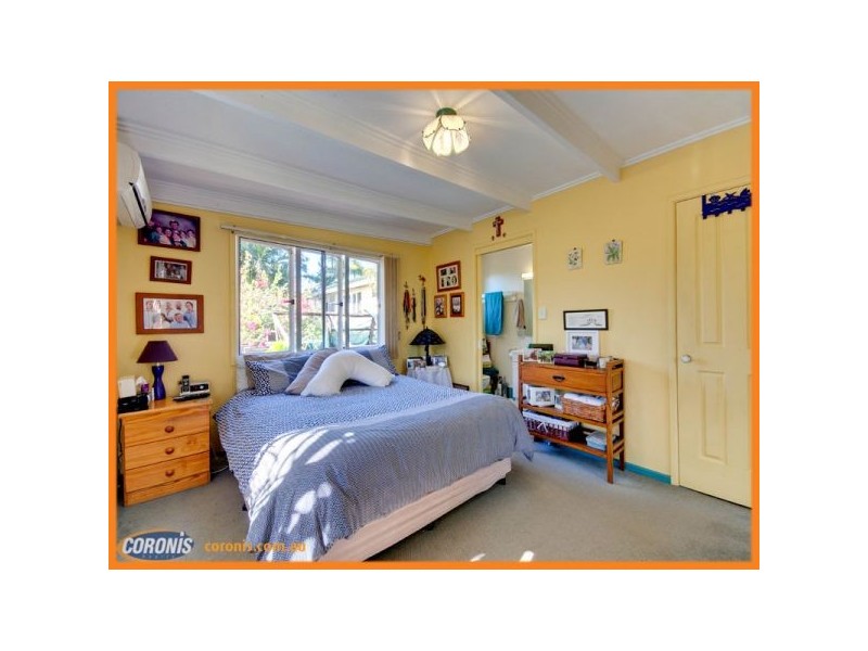 5 Aldren Street, Stafford Heights QLD 4053