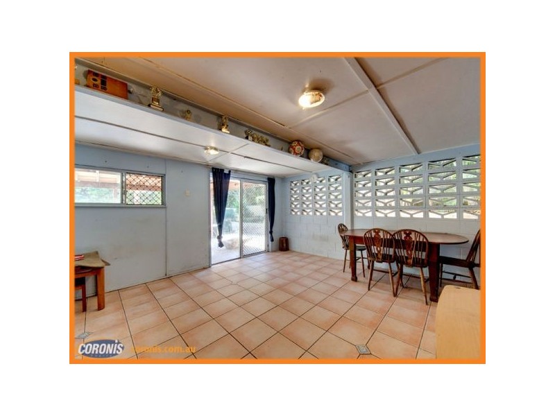 5 Aldren Street, Stafford Heights QLD 4053