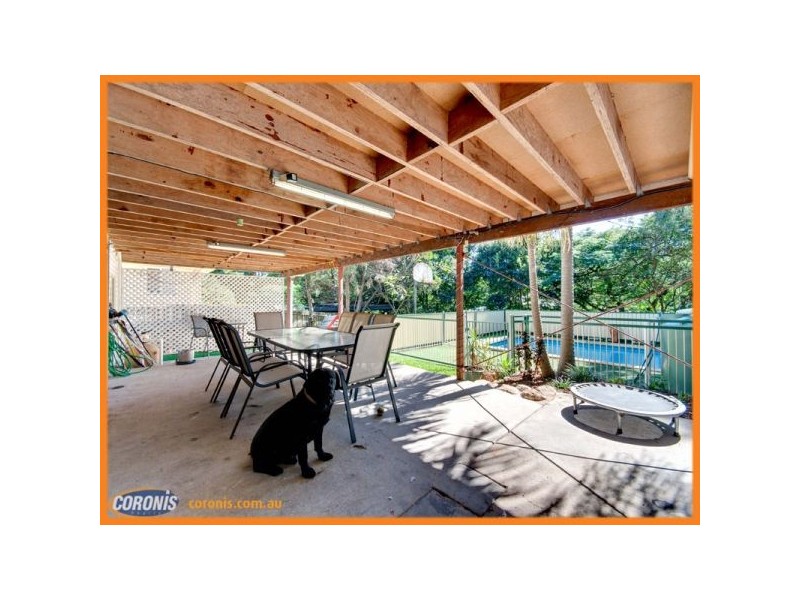 5 Aldren Street, Stafford Heights QLD 4053