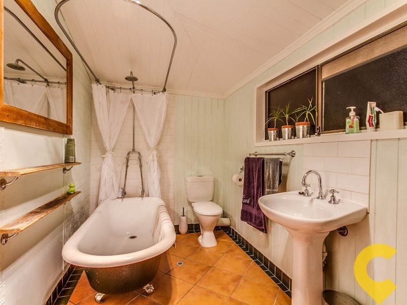 47 Leiper Street, Stafford QLD 4053