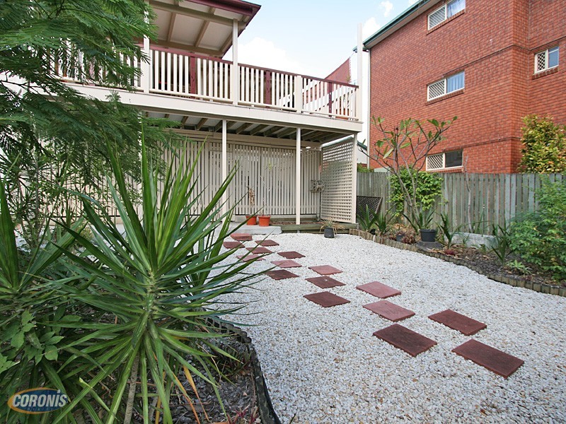 22 Chelmsford Ave, Lutwyche QLD 4030