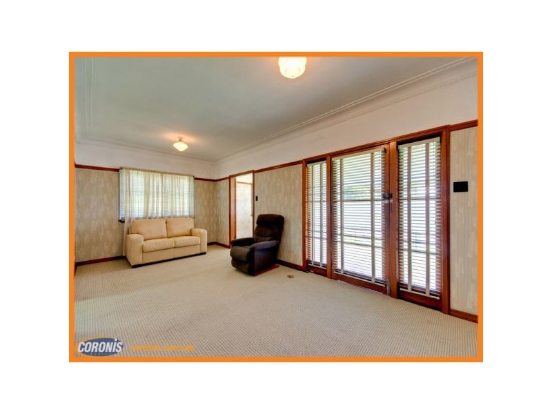 20 Dunedoo Street, Stafford QLD 4053