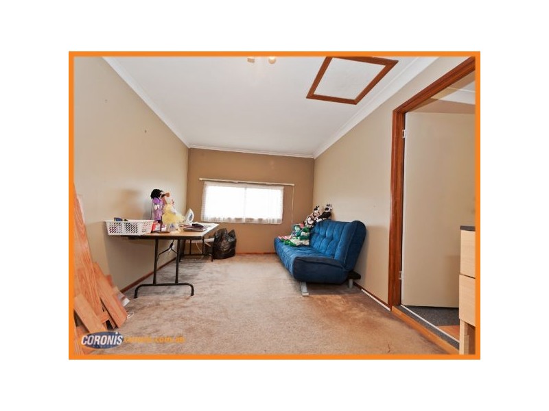 65 Riversdale Road, Oxenford QLD 4210