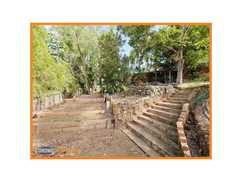 65 Riversdale Road, Oxenford QLD 4210