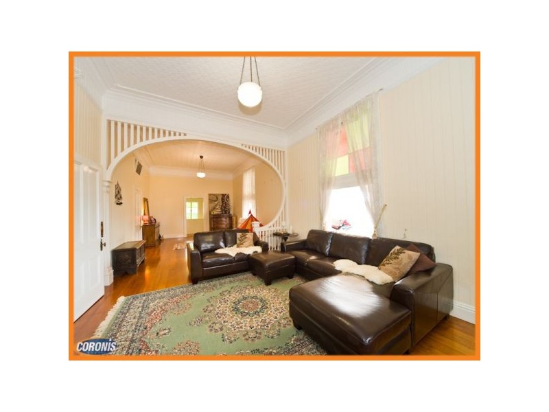 11 Lahey Close, Wynnum QLD 4178