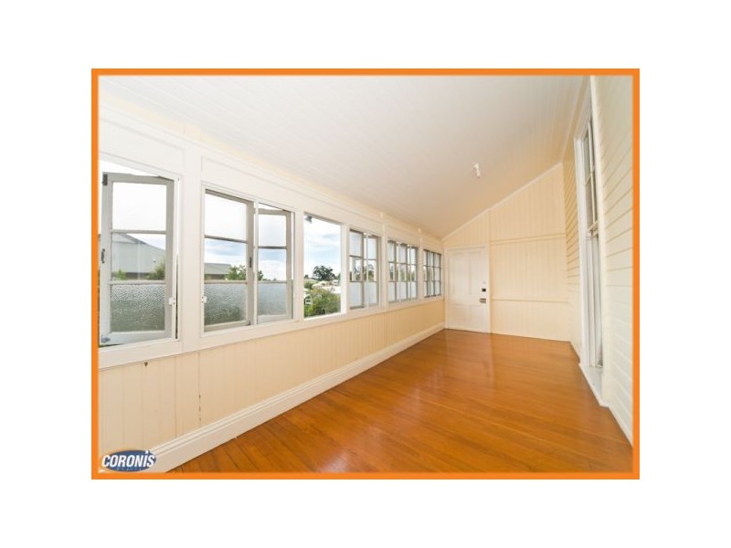 11 Lahey Close, Wynnum QLD 4178