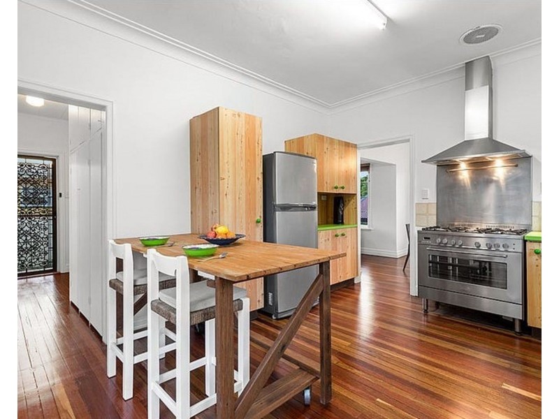 552 Stafford Road, Stafford QLD 4053