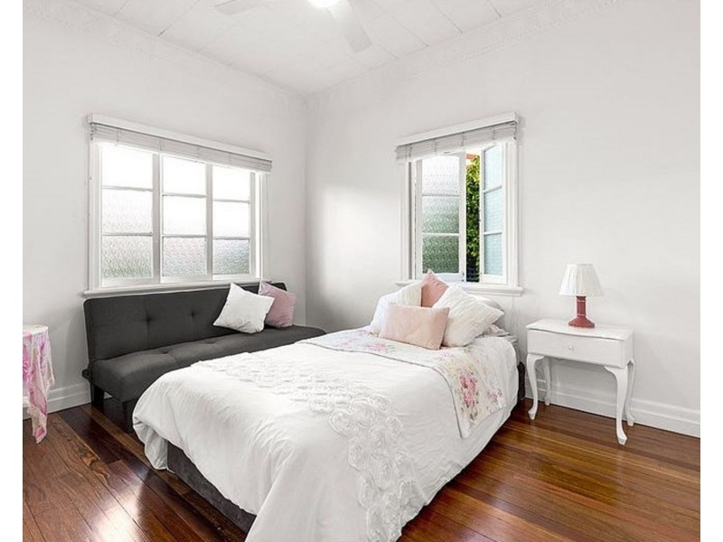 552 Stafford Road, Stafford QLD 4053