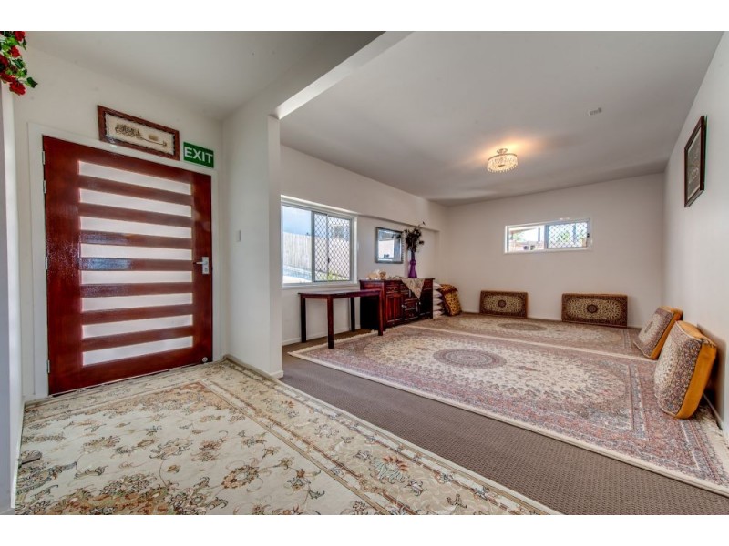 19 Farzana Place, Underwood QLD 4119