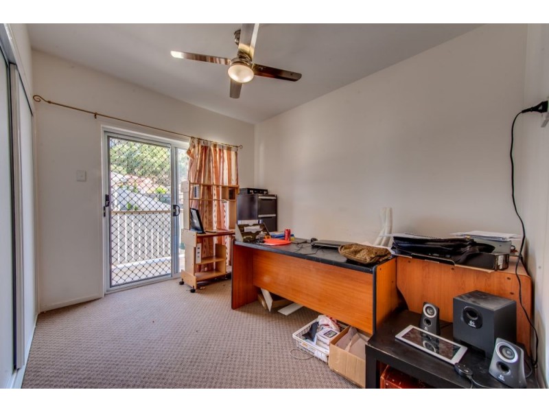 19 Farzana Place, Underwood QLD 4119