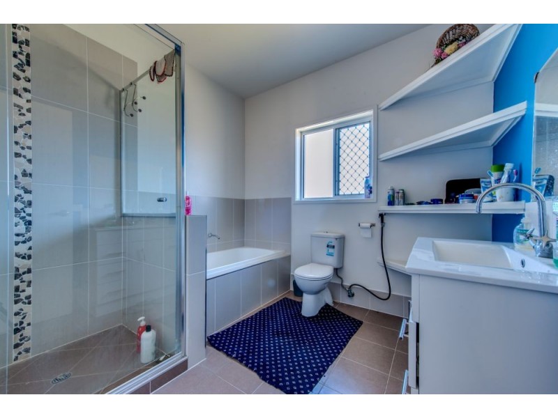 19 Farzana Place, Underwood QLD 4119