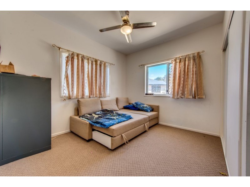 19 Farzana Place, Underwood QLD 4119