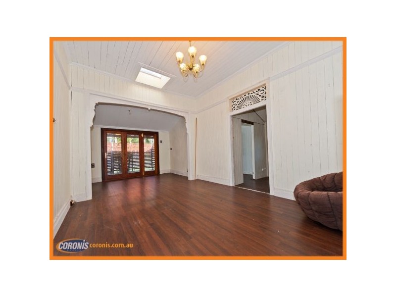 55 Laughlin Street, Kingston QLD 4114