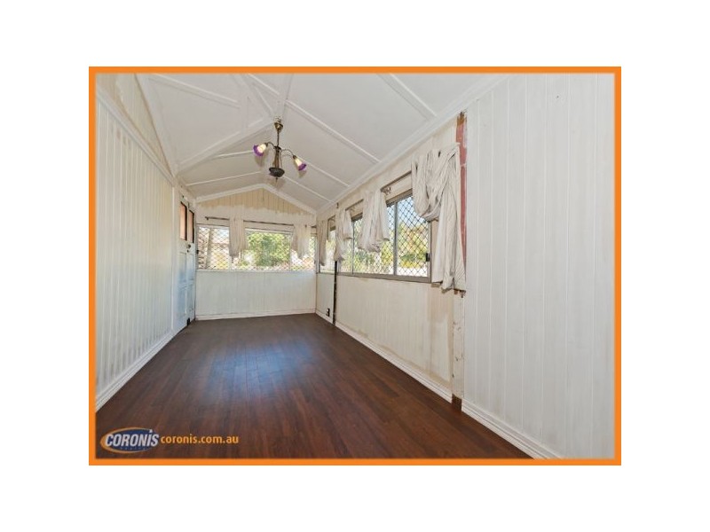 55 Laughlin Street, Kingston QLD 4114