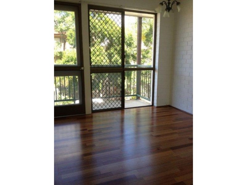 1/3 Fulton Street, Wishart QLD 4122