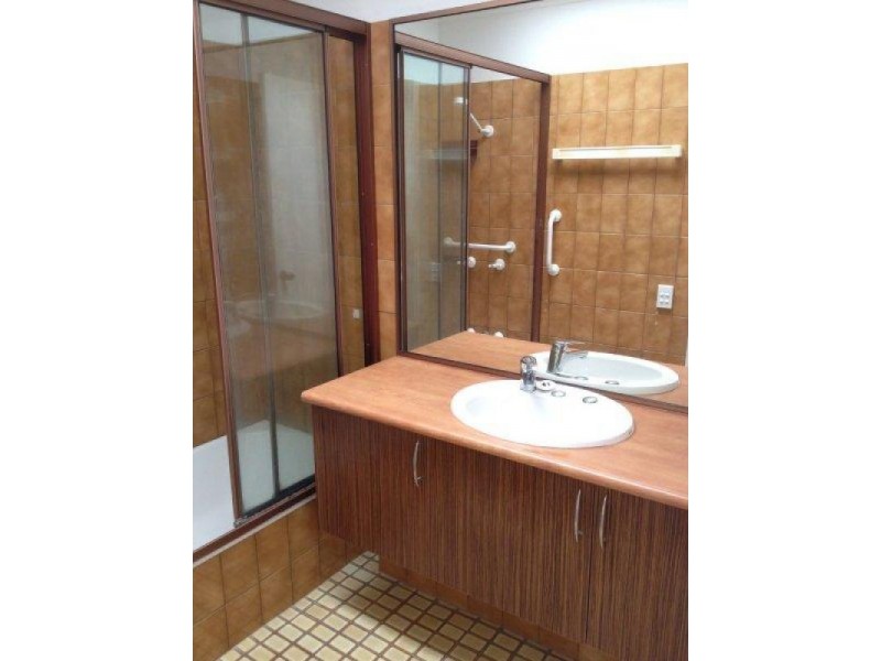 1/3 Fulton Street, Wishart QLD 4122