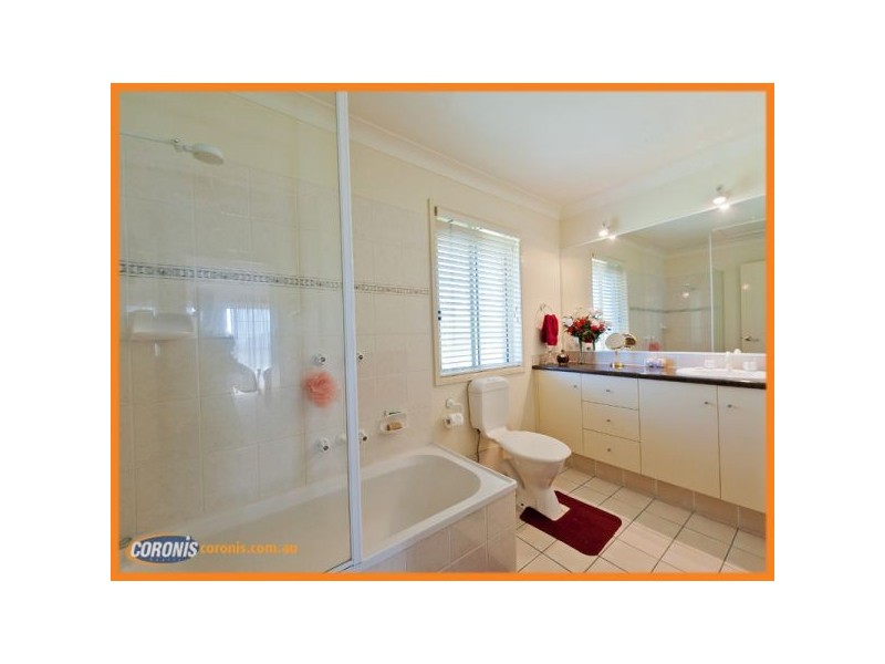 14/2 Doyalson Place, Helensvale QLD 4212