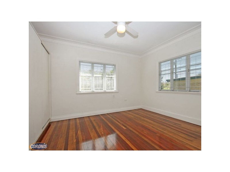 6 Midson Street, Stafford QLD 4053