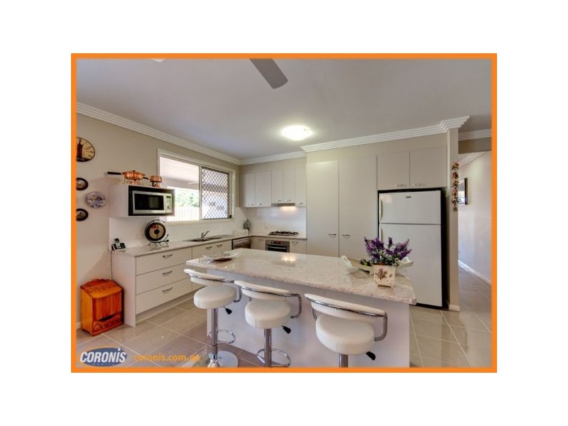 22 Toby Close, Kallangur QLD 4503